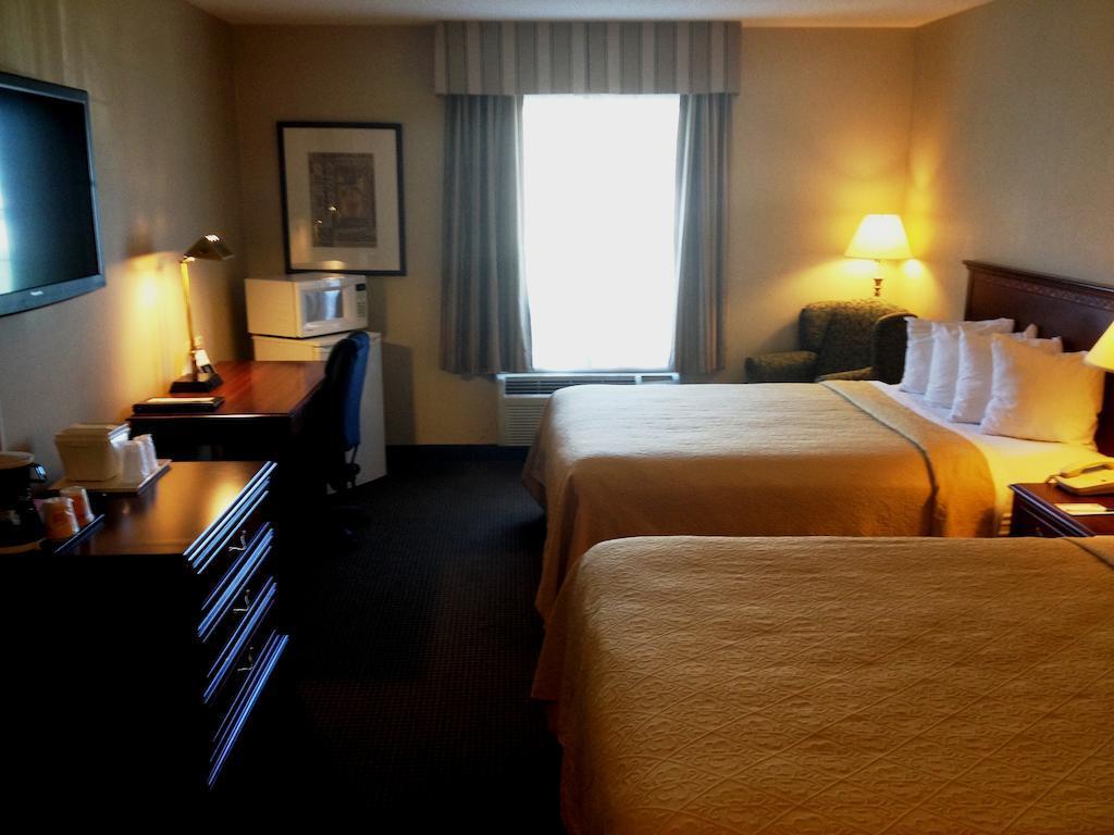 Quality Hotel & Suites Woodstock Zewnętrze zdjęcie