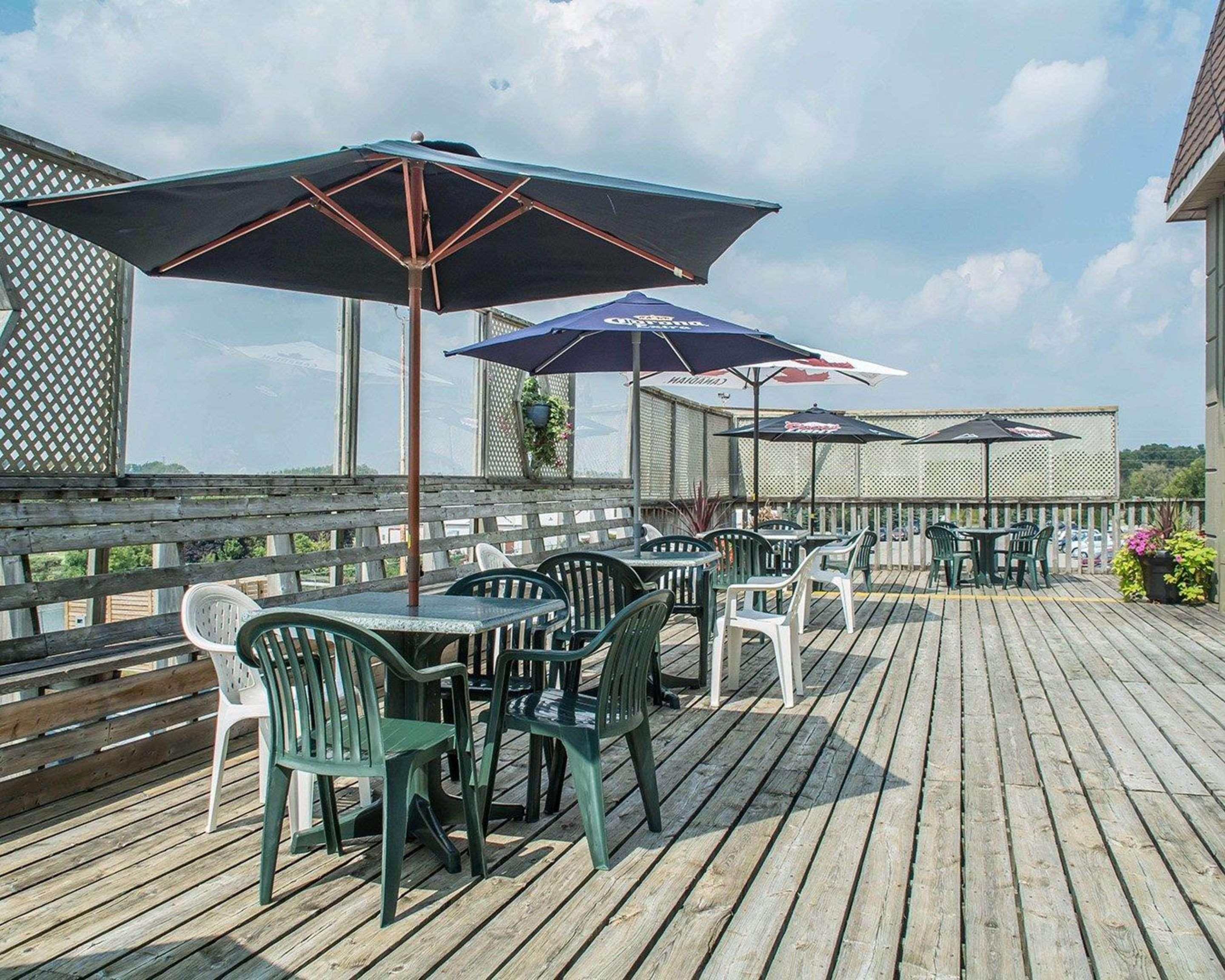Quality Hotel & Suites Woodstock Zewnętrze zdjęcie